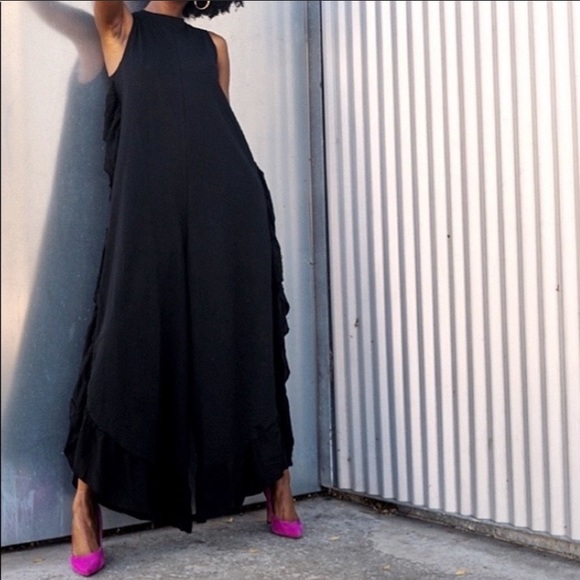 Zara Pants - Zara Sleeveless Ruffle Wide Leg Jumpsuit Size S